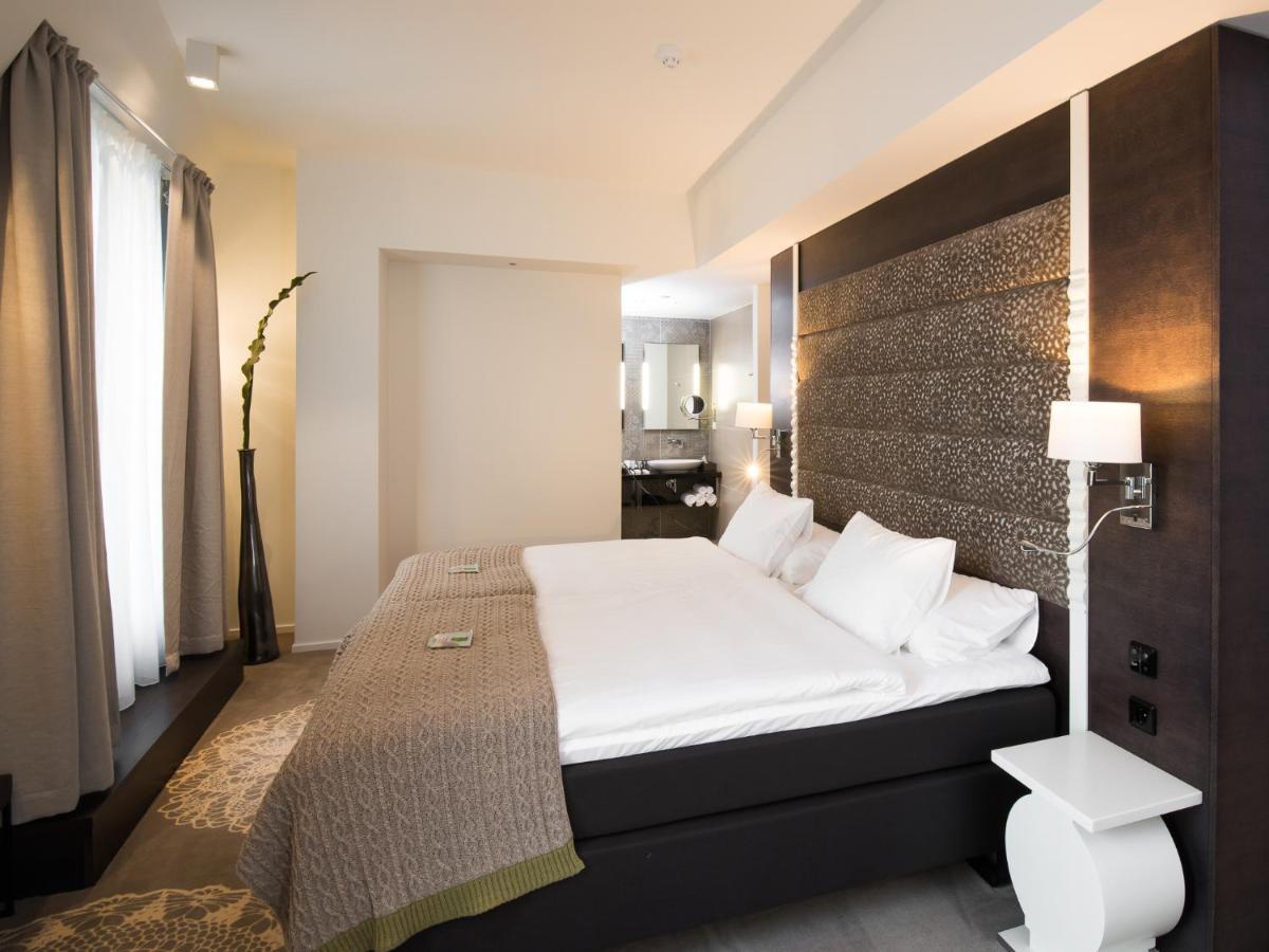 Lydia Hotel Тарту Екстер'єр фото