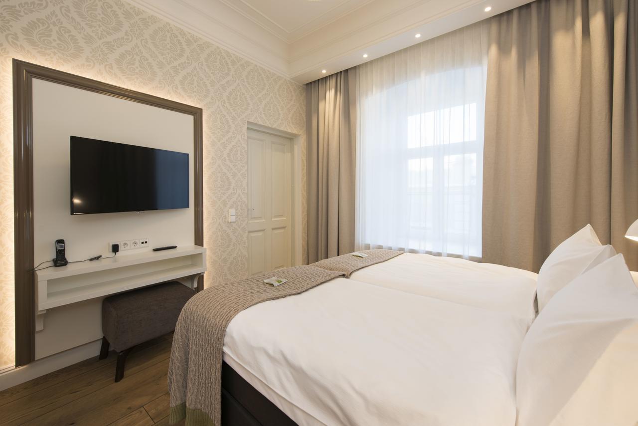 Lydia Hotel Тарту Екстер'єр фото