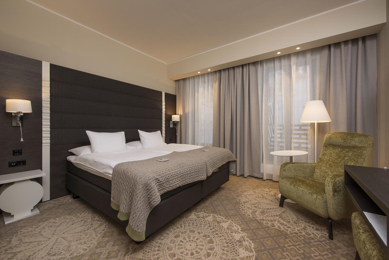 Lydia Hotel Тарту Екстер'єр фото