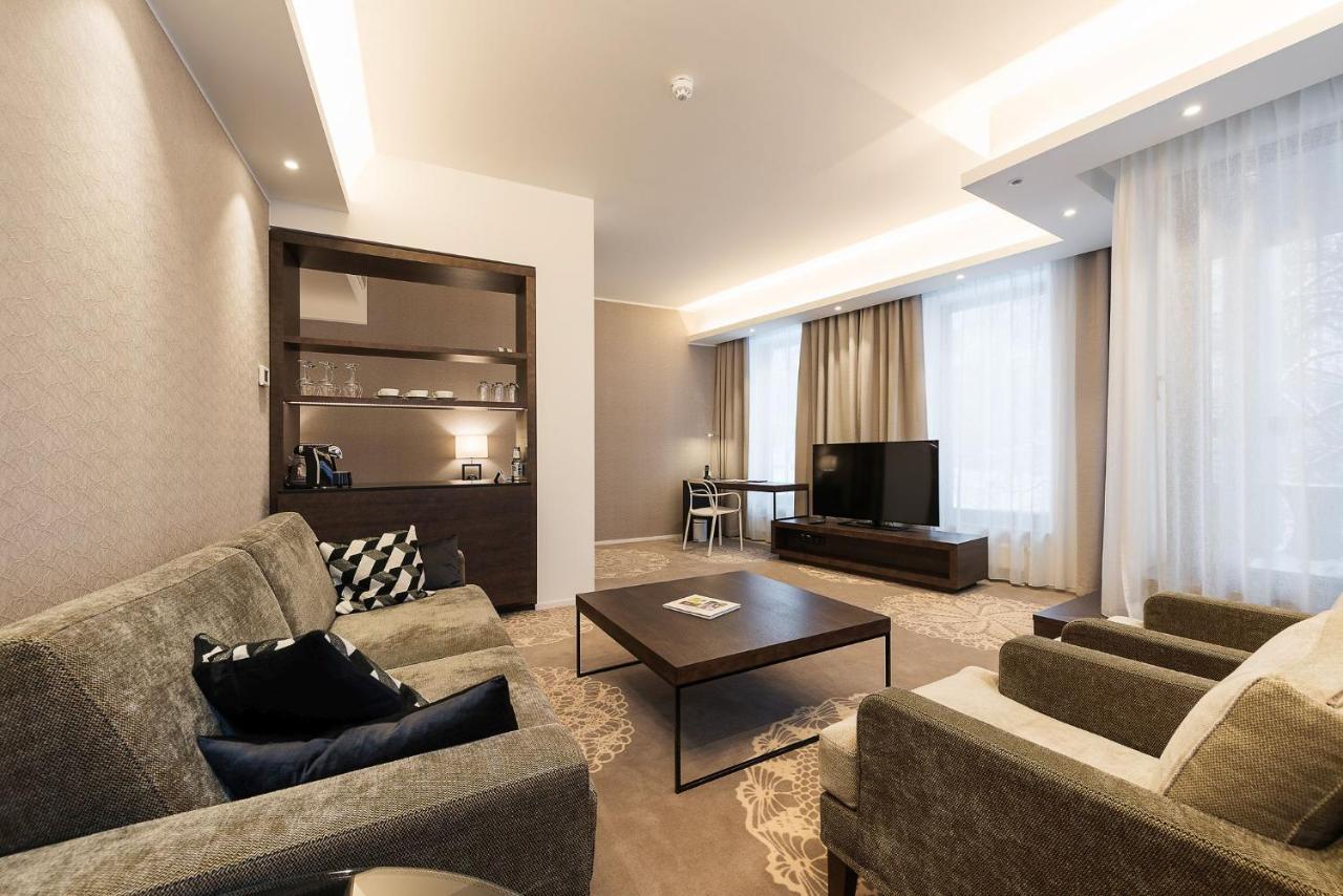 Lydia Hotel Тарту Екстер'єр фото