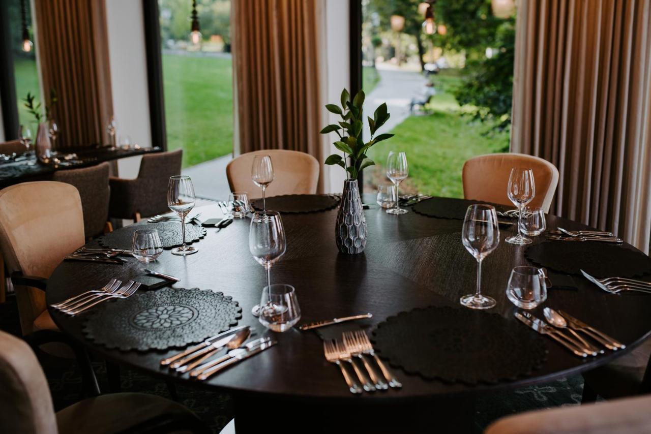Lydia Hotel Тарту Екстер'єр фото